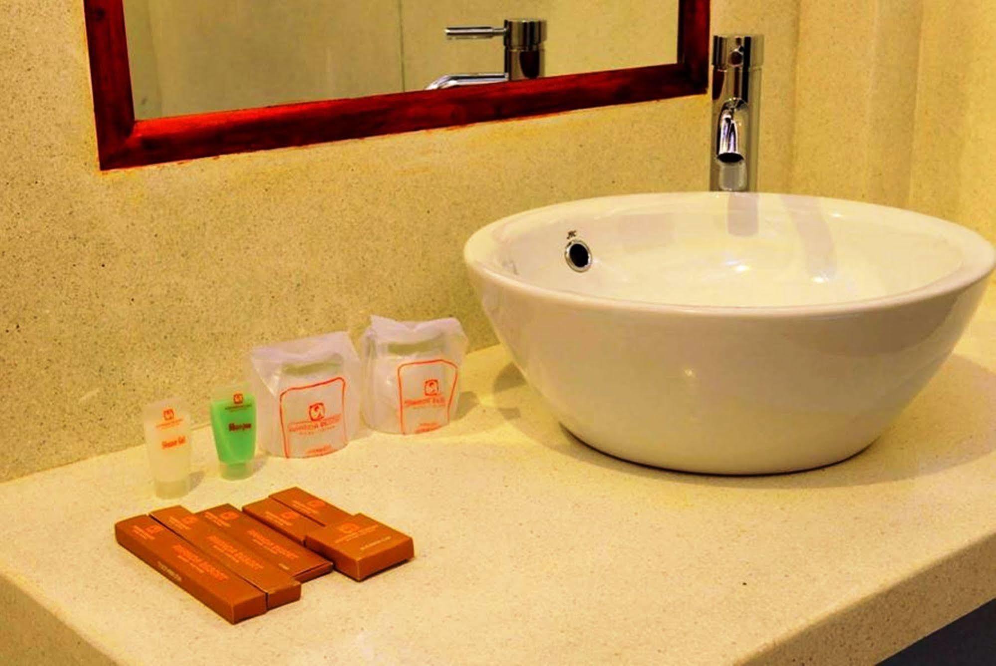 פאן ת'ייט Ananda Resort מראה חיצוני תמונה